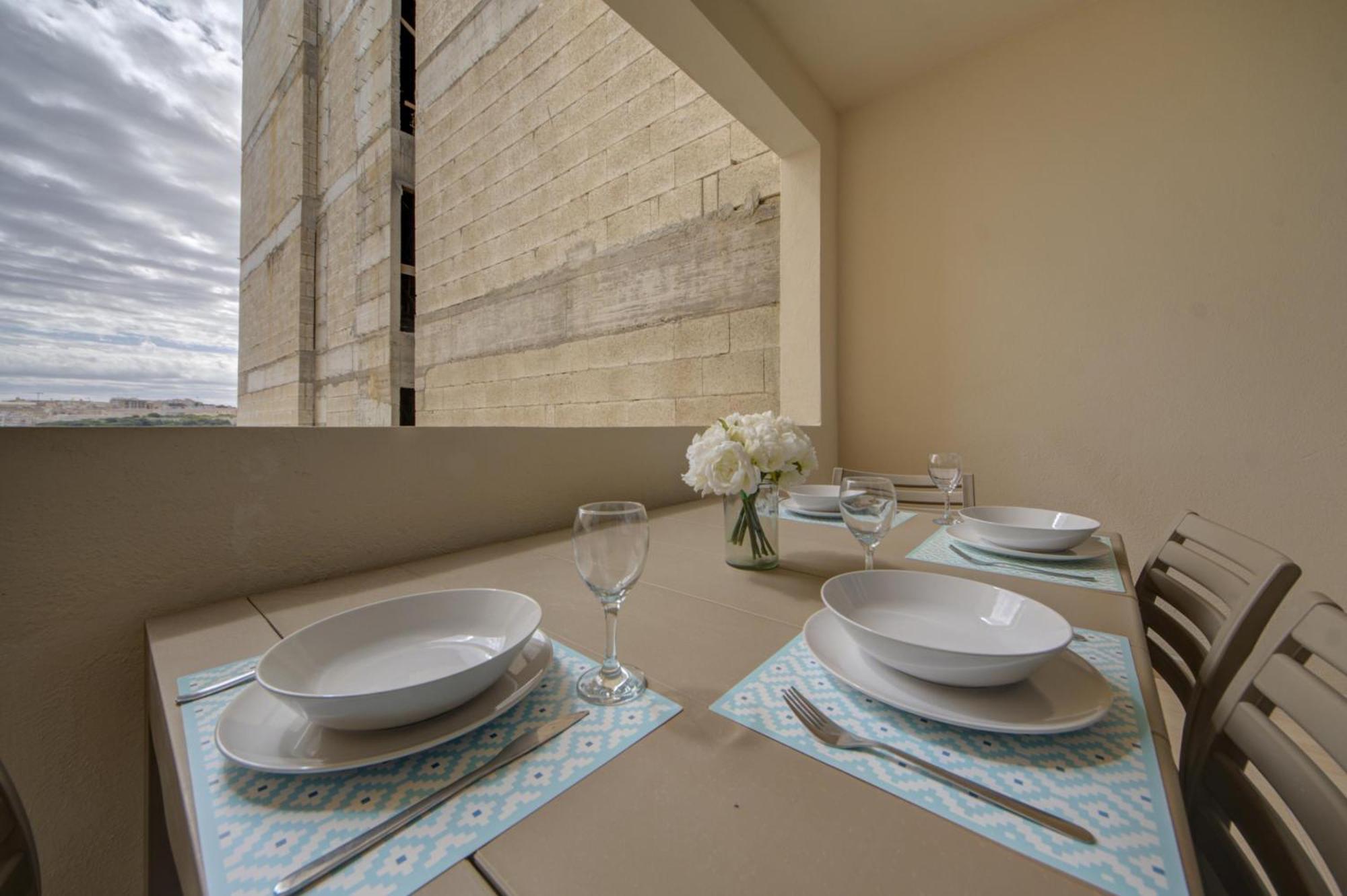 Sapphire Residences - Sliema 2 Bedroom Apartments With Views By Shortletsmalta Exterior foto